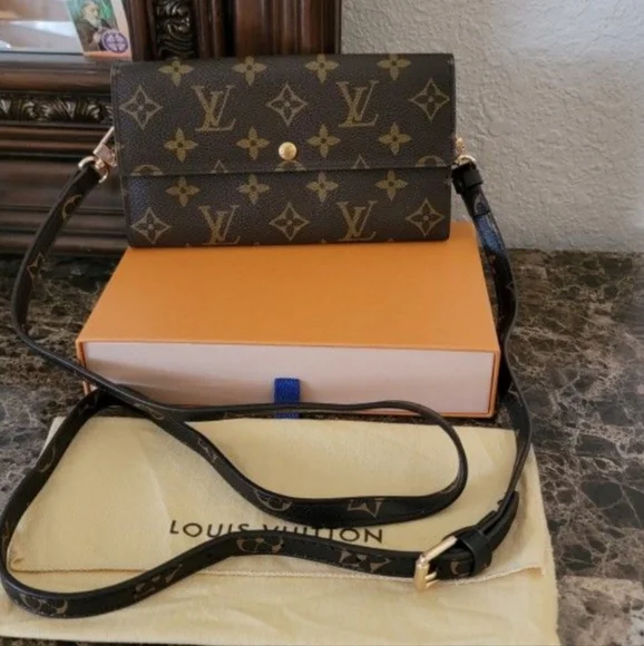 ❤Faux leather adjustable strap ❤ - Picture 11 of 11